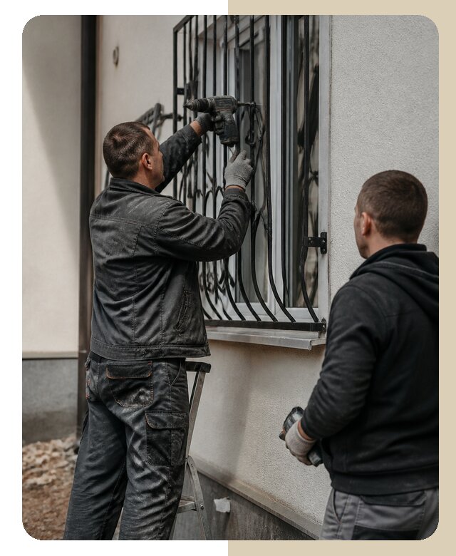 Установка наружных решеток в Североморске от 5242 р. | Дверной